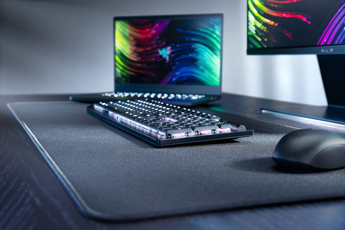 Razer Deathstalker V2 Pro Gaming Keyboard - FR Azerty Layout