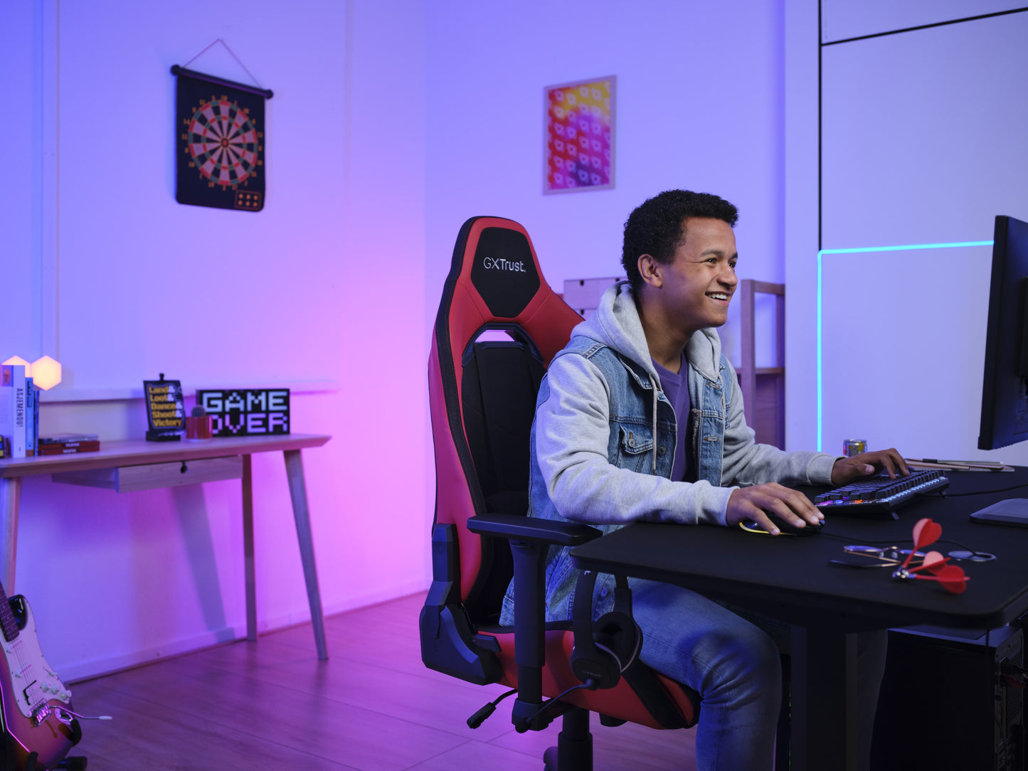 TRUST GXT714R RUYA GAMING CHAIR RED