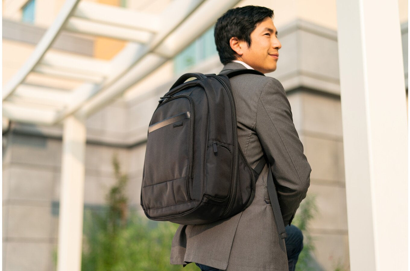 Contour 2.0 17IN Pro Laptop Backpack K60381EU