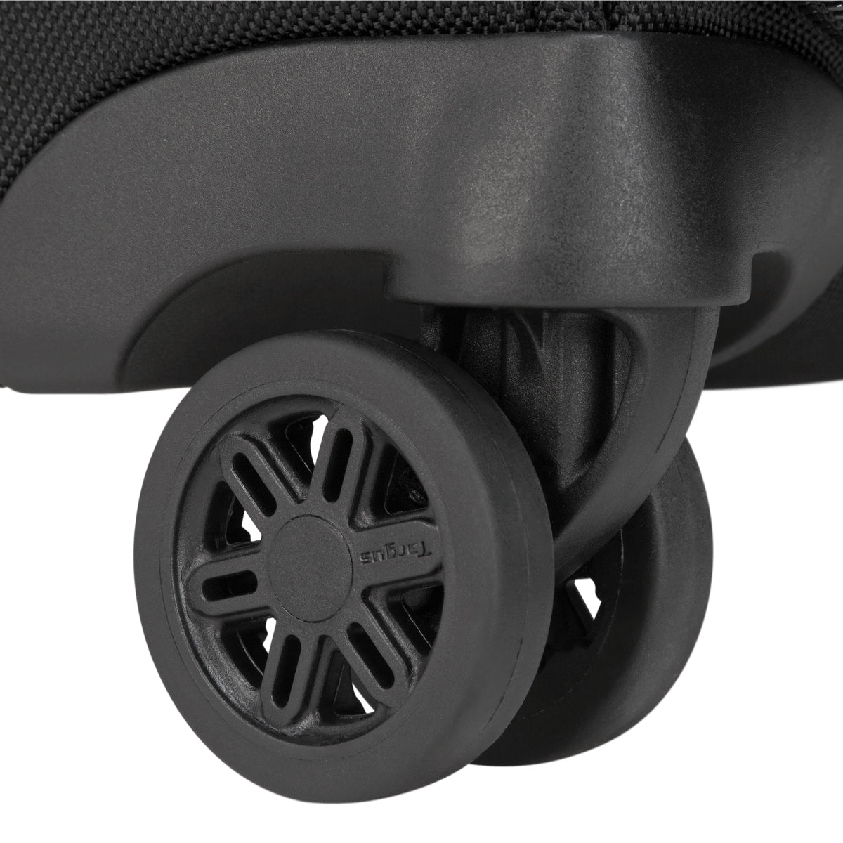15.6IN CORPORATE TRAVELER 4WHEELEDROLLER CUCT04R