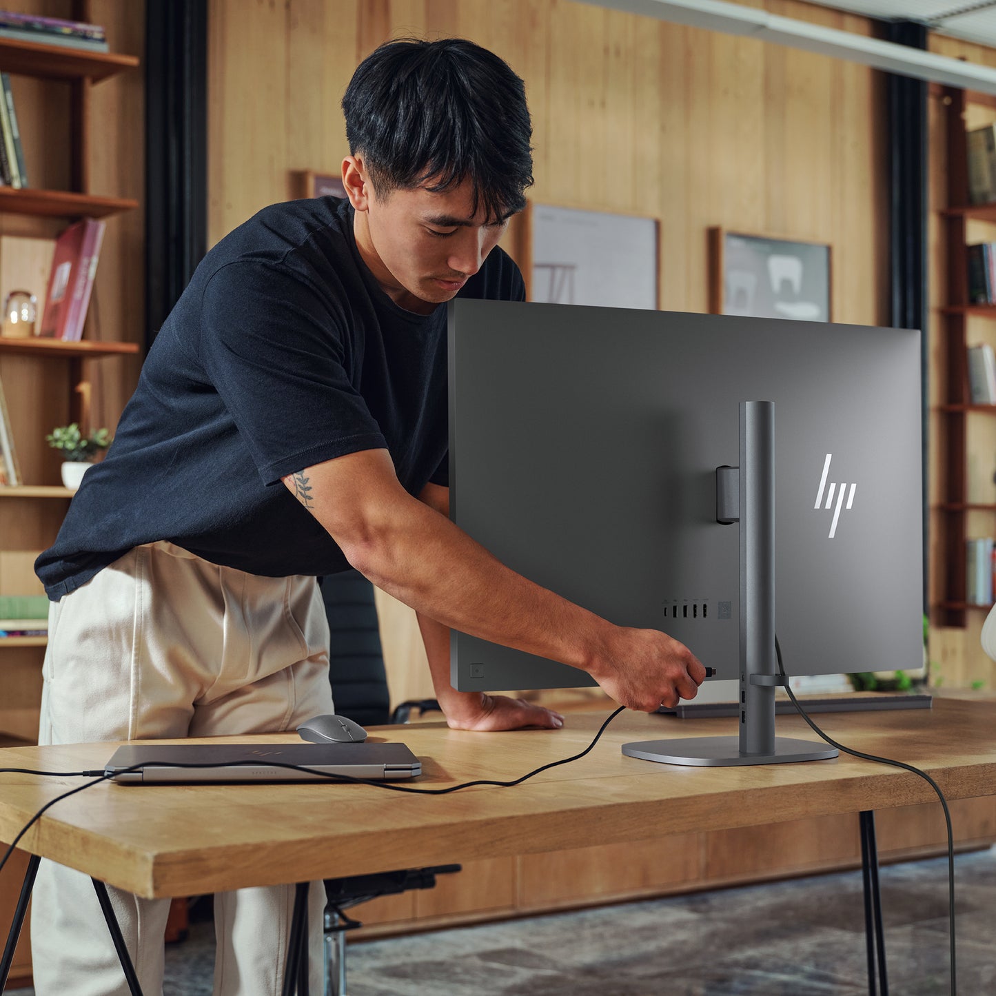 HP OmniStudio X NG AI PC 32-c1004nb, 31.5 UHD IPS, Intel Core Ultra 5 226V, 16GB DDR5, 1TB PCIe NVMe SSD, Intel Arc Graphics, W11Pro, Zilve