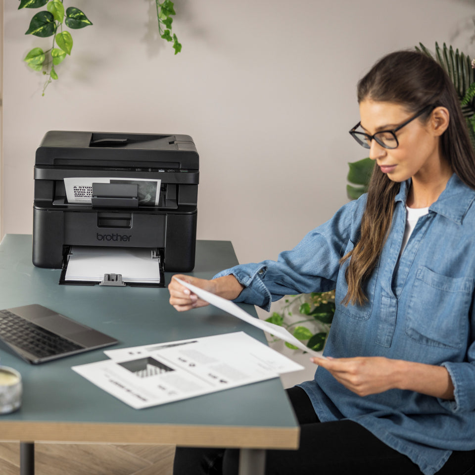 Monochrome 3-in-1 multifunction printer DCPL1660WRE1