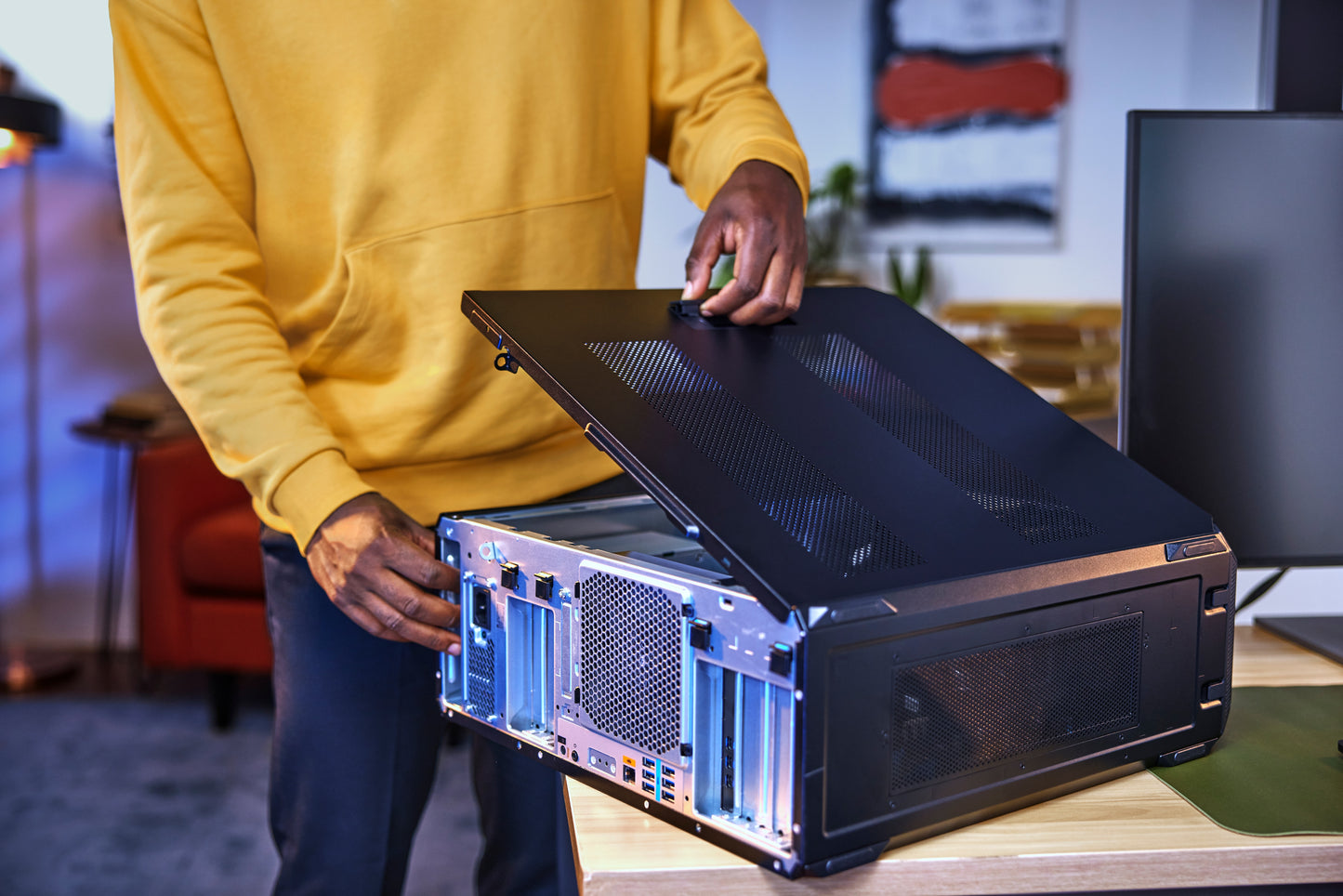 HP Z8G5 Xeon W-3435X 64/1TB W11P 5E8M7EA#UUG