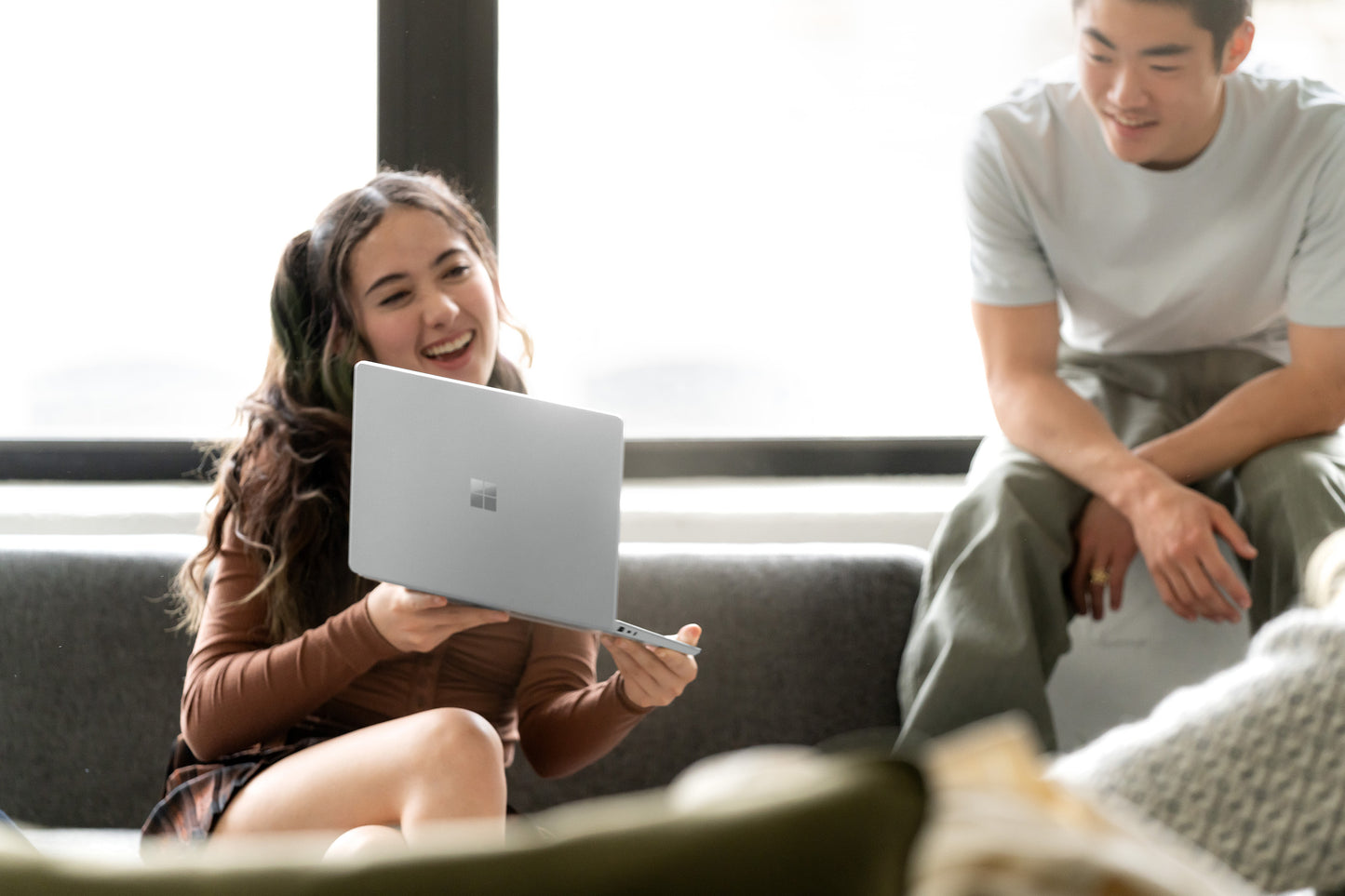MS Surface Laptop Go 2 Intel Core i5-1135G7 12.4inch 8GB 256GB W11P Azerty Platinum
