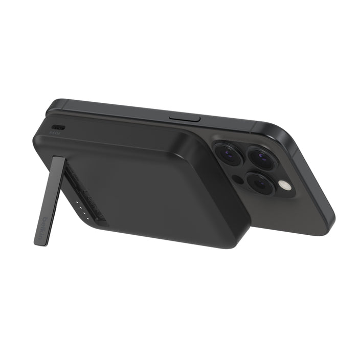 BELKIN 8k Qi2 MagSafe Compatible Powerbank with kickstand