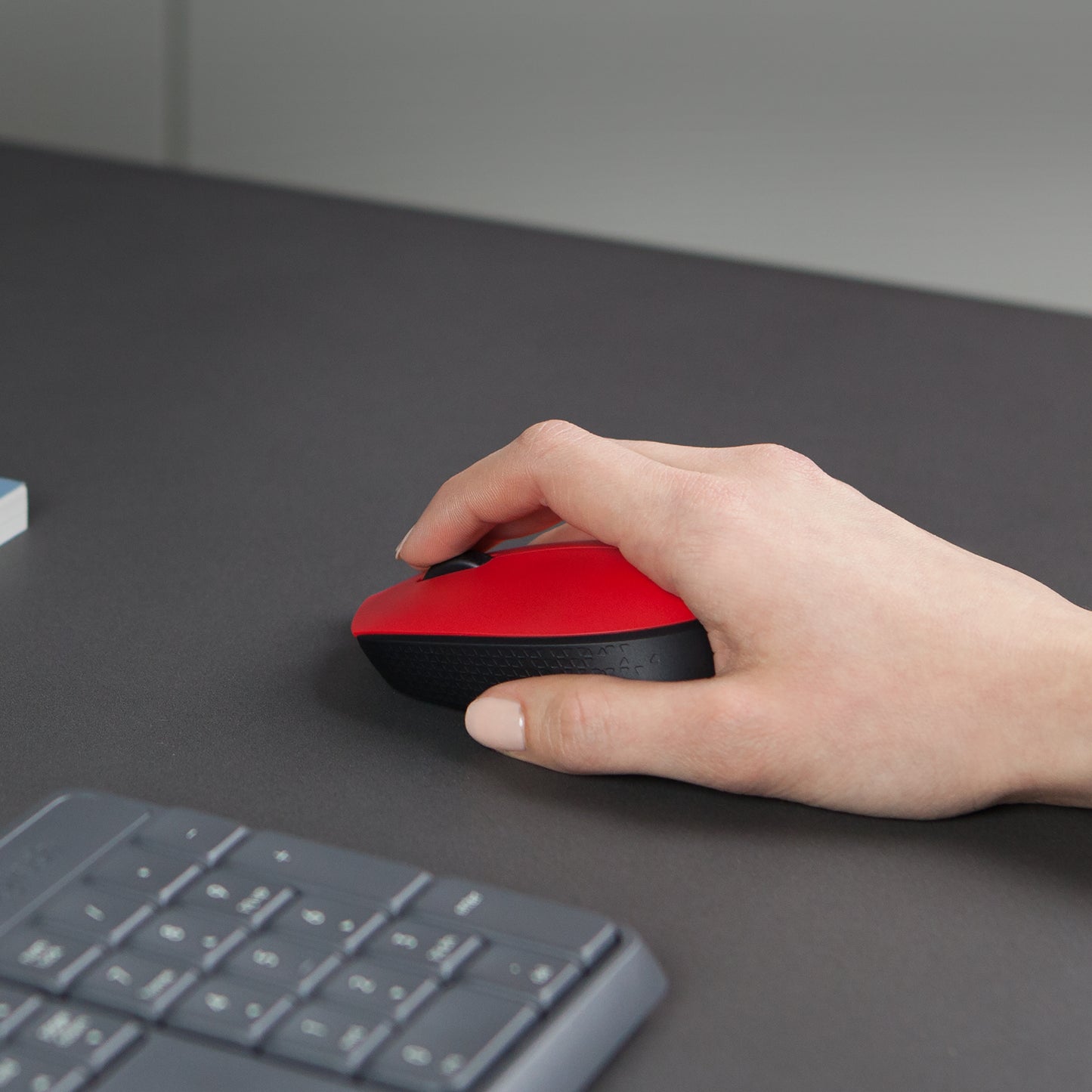Logitech Wireless Mouse M171 Red