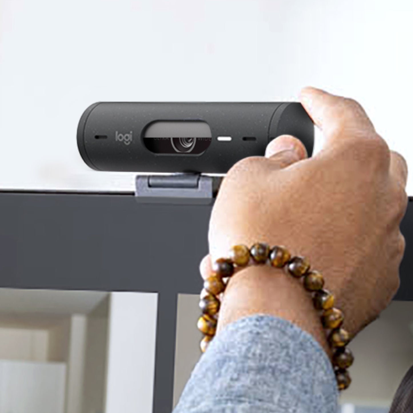 Logitech Brio 500 Full HD Webcam met auto light correction, auto-framing, Show Mode, Ruisonderdrukking, Privacy cover, Microsoft Teams/Googl