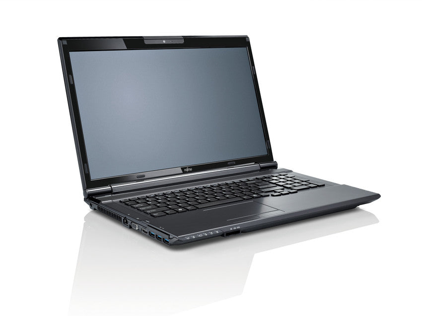 NH532 NG/i5-3210M 6GB 750GB 15.6 W7