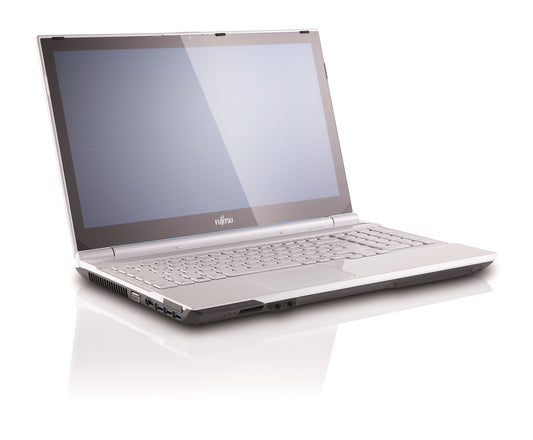 LB AH562 GL/i5-3230M 4GB 500GB 15.6 W8