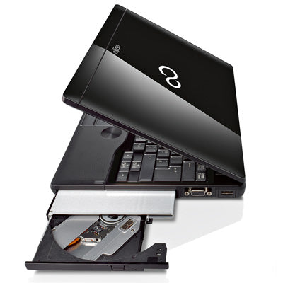 P772 Glossy Black/i7-3667U 8GB 128 12.1