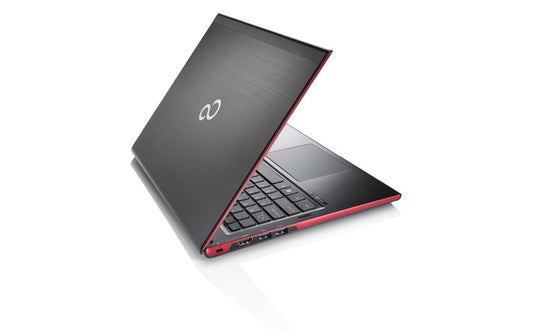 U554 i5-4200U 4GB 500GB 13.3 W8.1