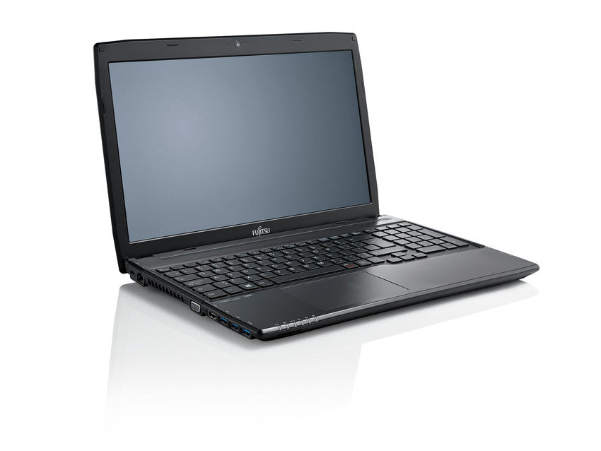 A544 NG i3-4000M 4GB 500GB 15.6 W8.1