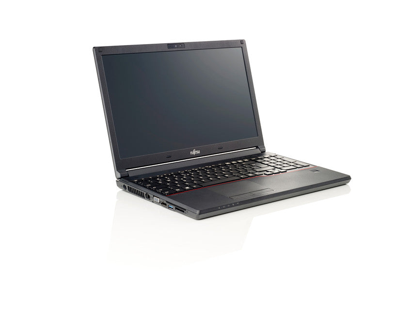 LIFEBOOK E557/Serial port/15.6 HD LED/C