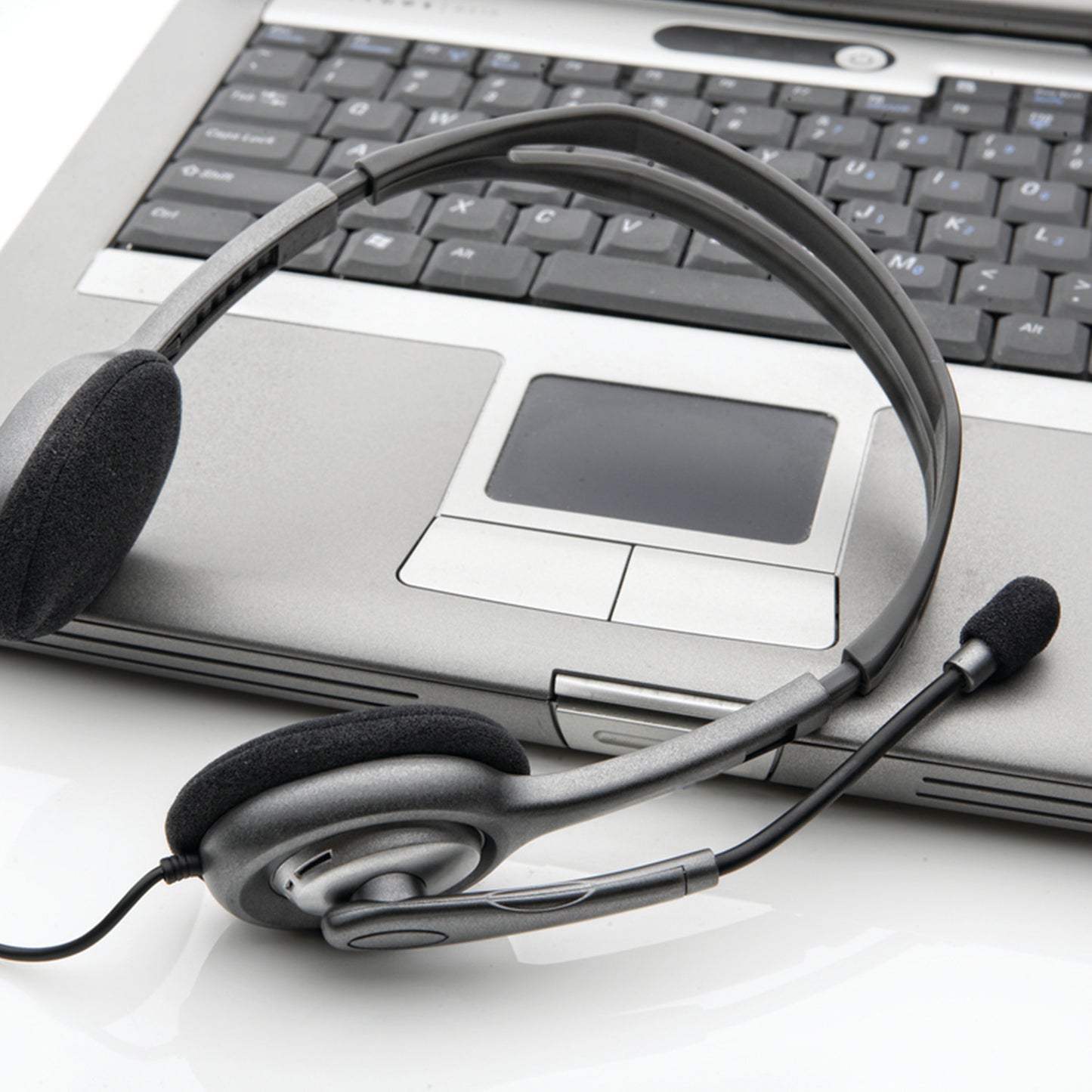 LOGITECH STEREO HEADSET H111