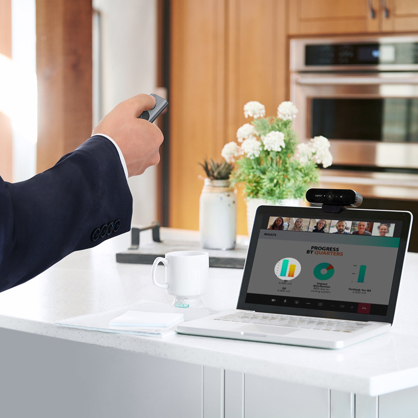 Logitech Spotlight Presentation Remote Slate Grey