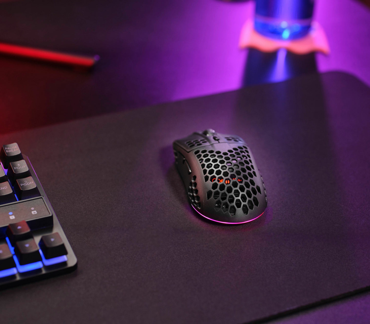 TRUST GXT929 HELOX WIRELESS LIGHTWEIGHT MOUSE BLK