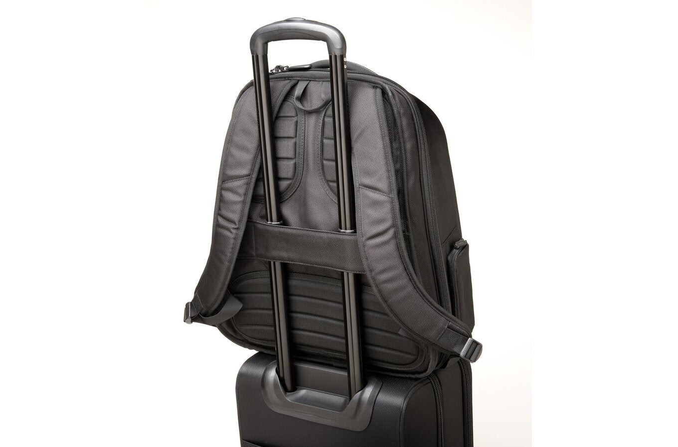 Contour 2.0 17IN Pro Laptop Backpack K60381EU