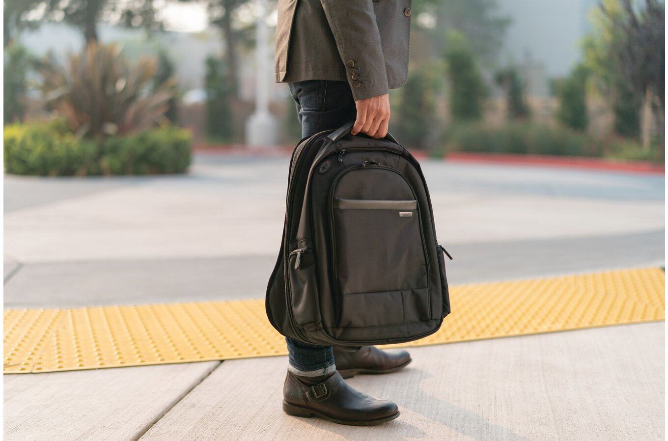 Contour 2.0 17IN Pro Laptop Backpack K60381EU