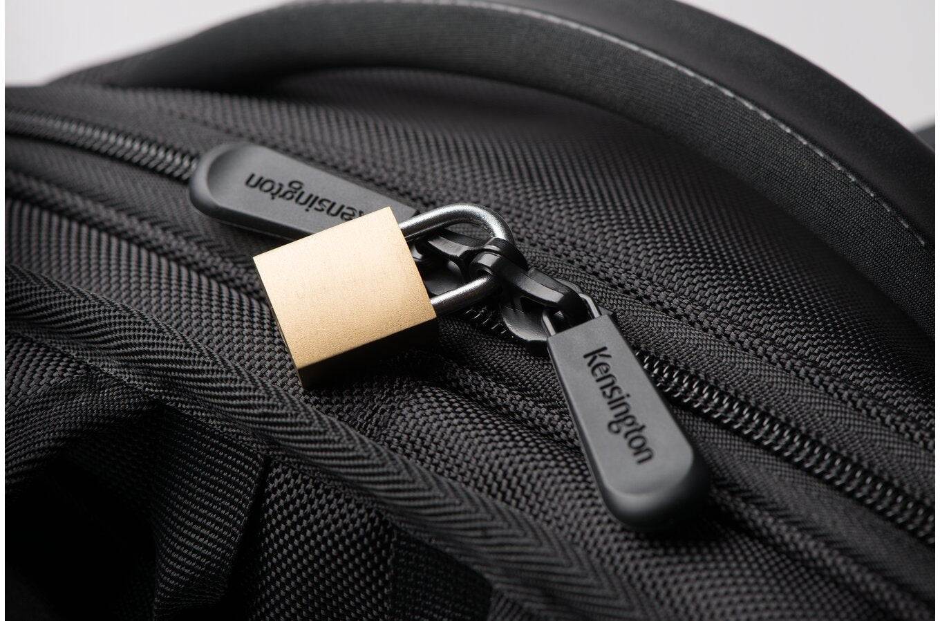 Contour 2.0 17IN Pro Laptop Backpack K60381EU