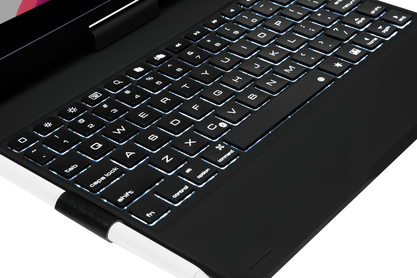 VersaType Bluetooth Keyboard Case THZ857FR