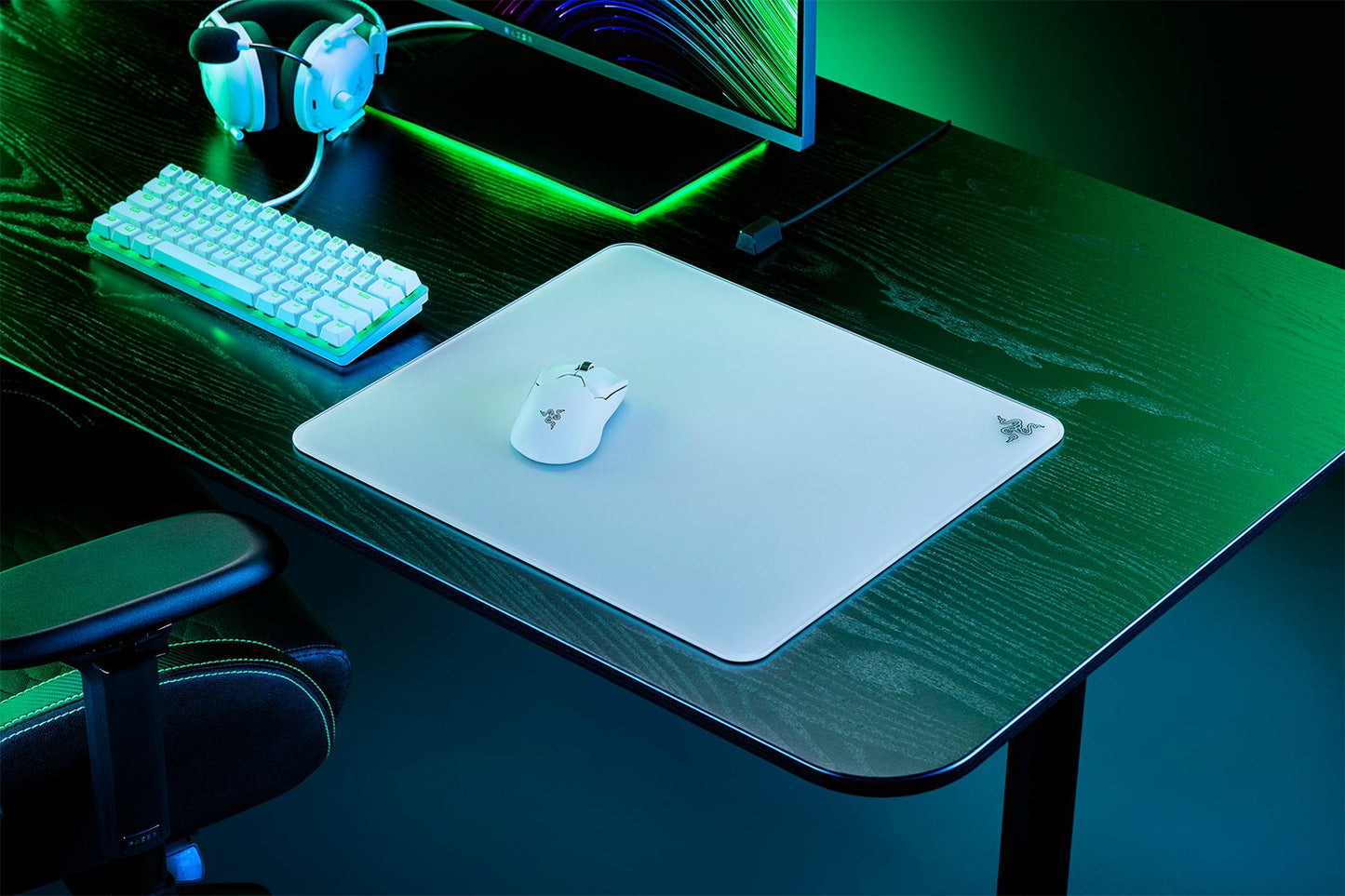 Razer Atlas - Premium Tempered Glass Mat - White