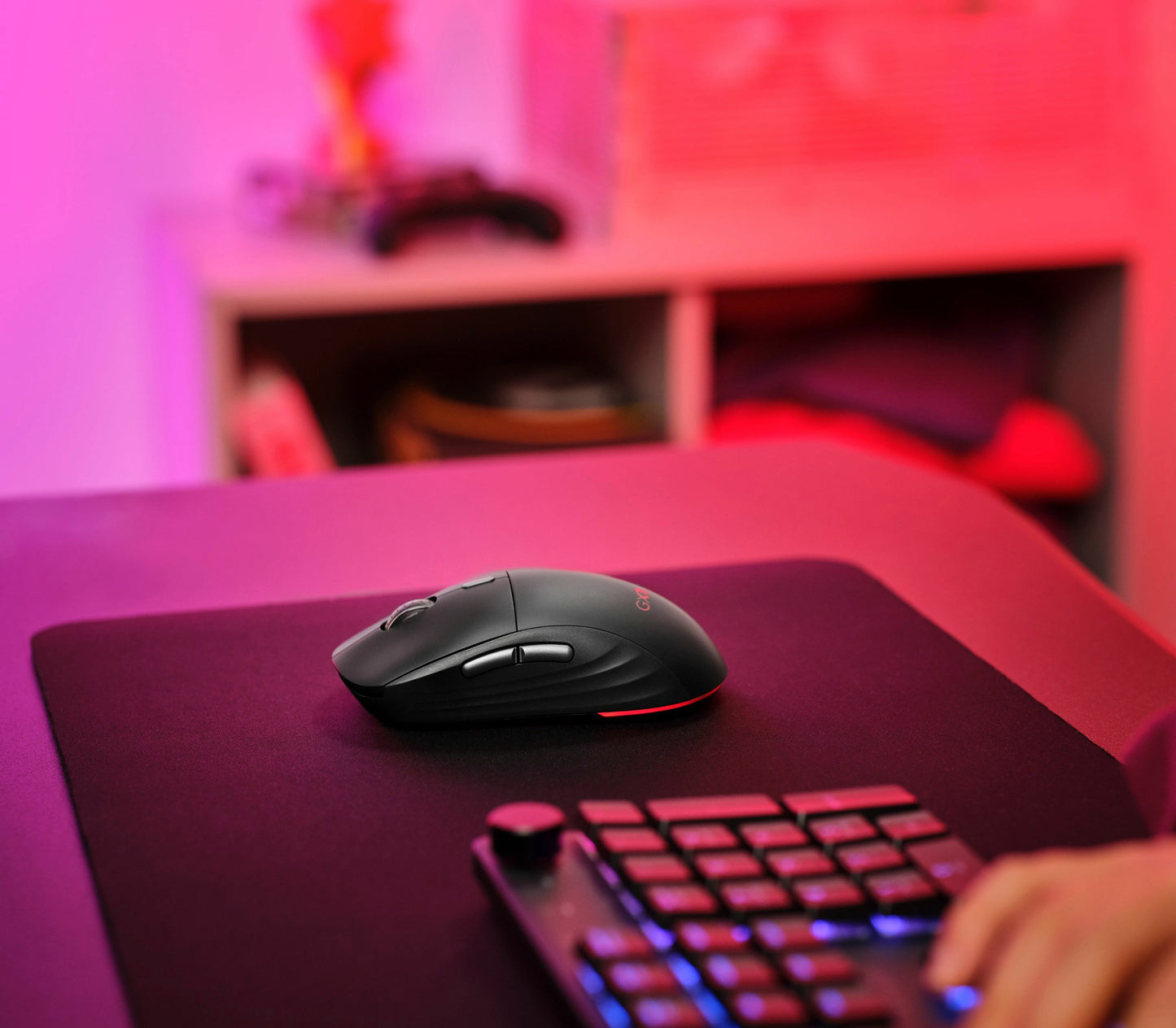 Trust GXT926 REDEX II WIRELESS MOUSE Zwart