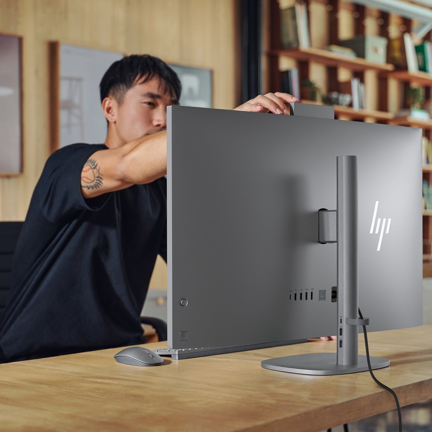 HP OmniStudio X NG AI PC 32-c1005nb,  31,5 UHD IPS, Intel Core Ultra 7-258V, 32GB DDR5, 1TB PCIe NVMe SSD, Intel Arc Graphics, W11Pro, Zilv