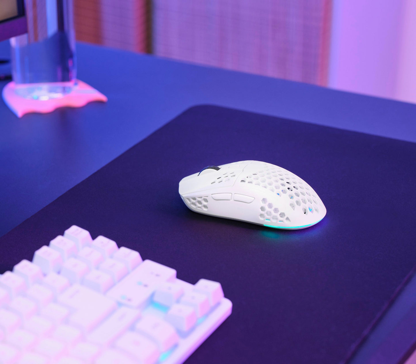 TRUST GXT929W HELOX WIRELESS LIGHTWEIGHT MOUSE WHITE