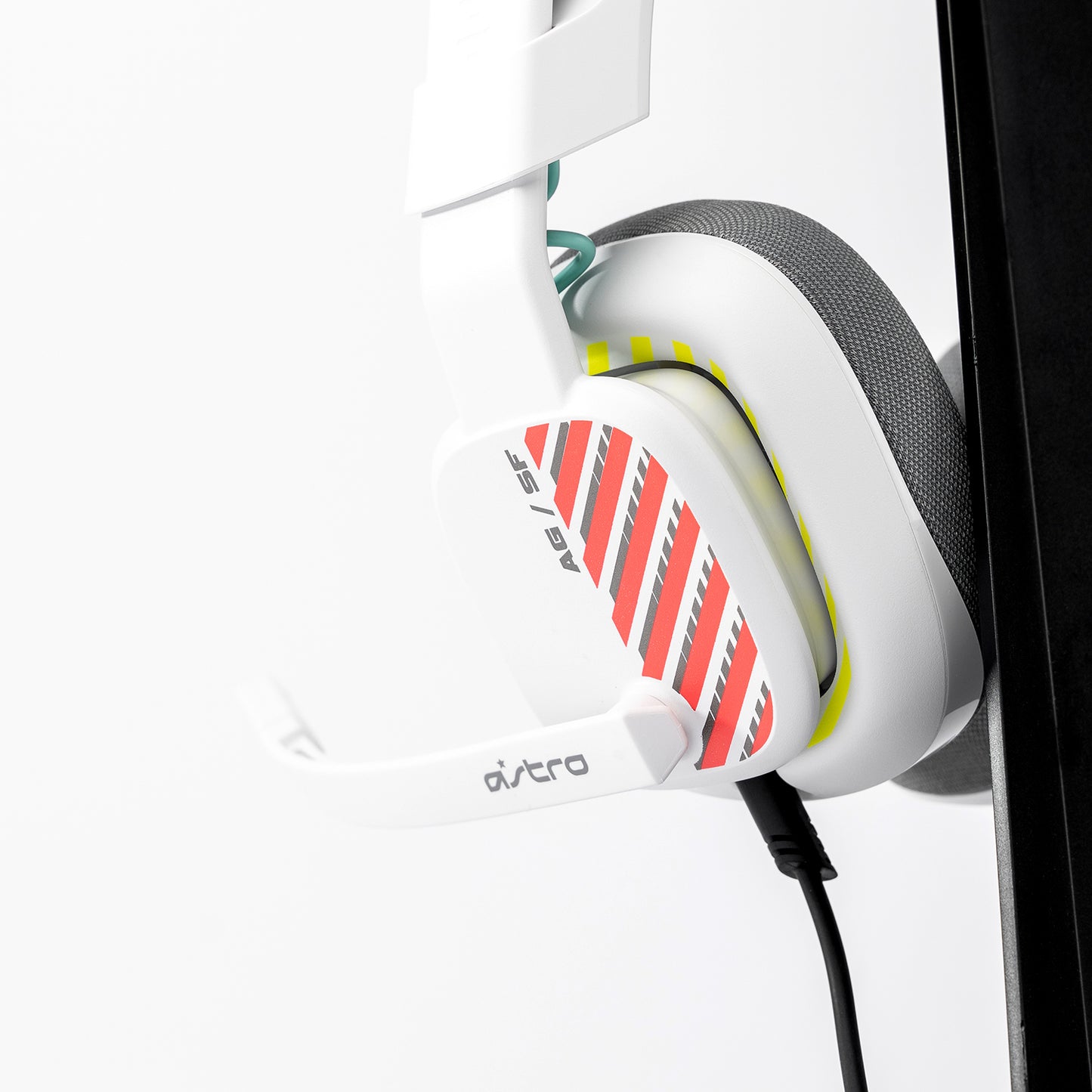 Logitech Astro A10 Gaming Headset White