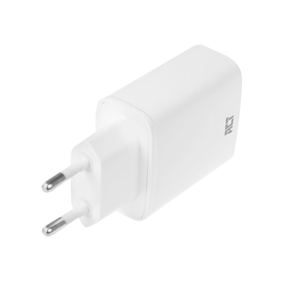 USB-C Charger 110-240V 1 port 20W white, iPhone 12/13