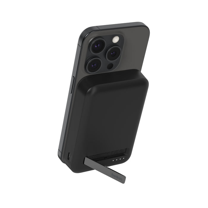 BELKIN 10k Qi2 MagSafe Compatible Powerbank with kickstand