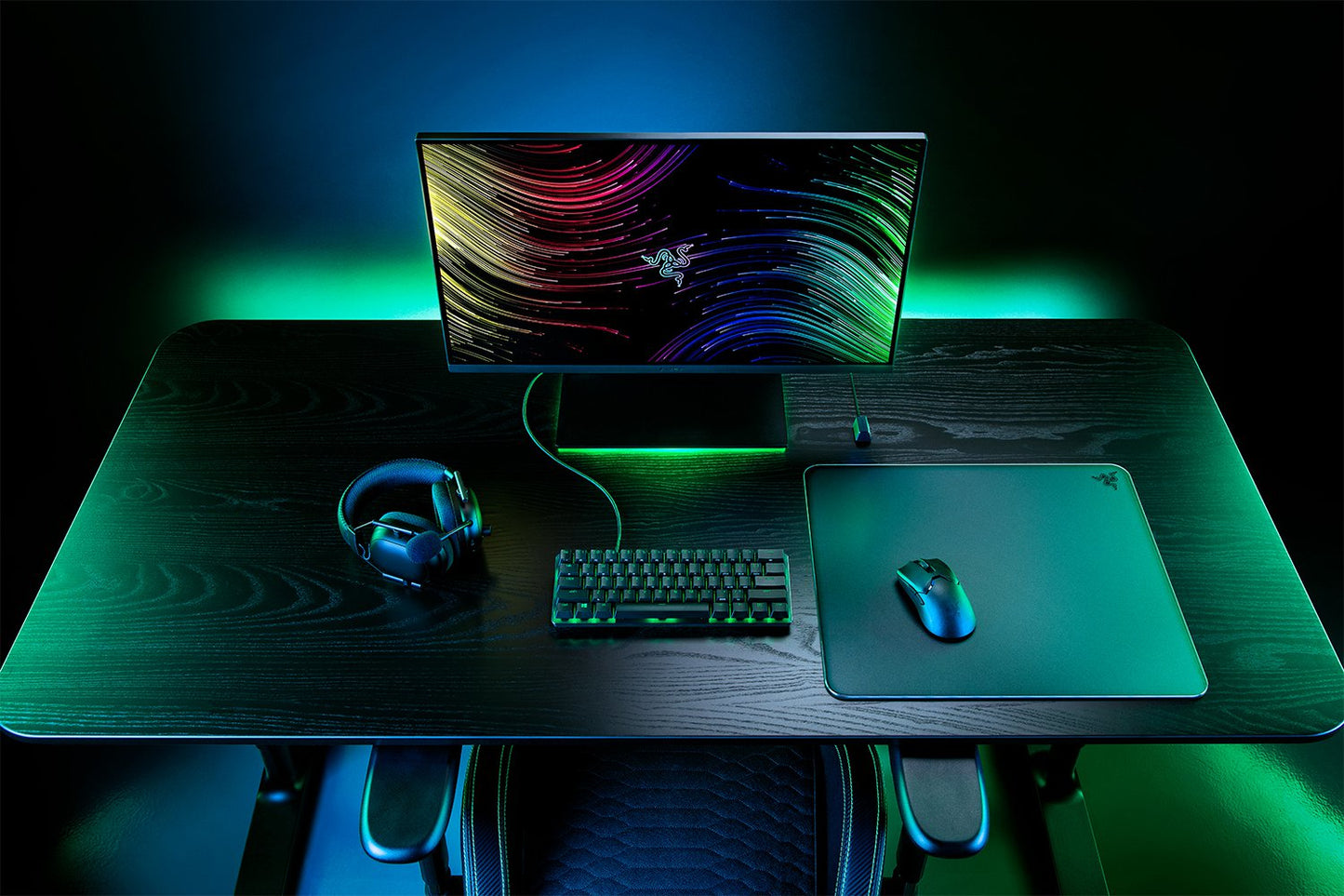 Razer Atlas - Premium Tempered Glass Mat - Black