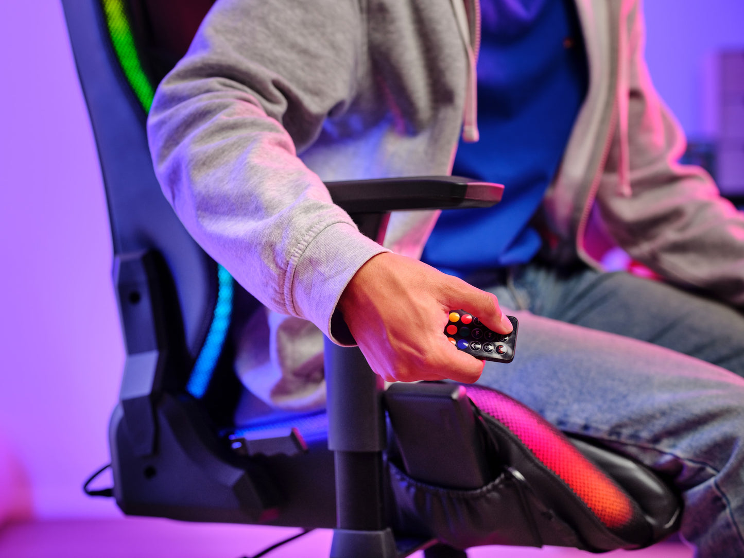 GXT719 RUYA RGB GAMING CHAIR BLACK