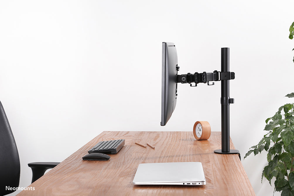 NewStar FlatScreen Desk Mount 10-32