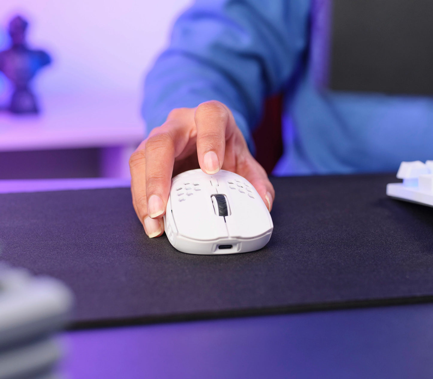 TRUST GXT929W HELOX WIRELESS LIGHTWEIGHT MOUSE WHITE