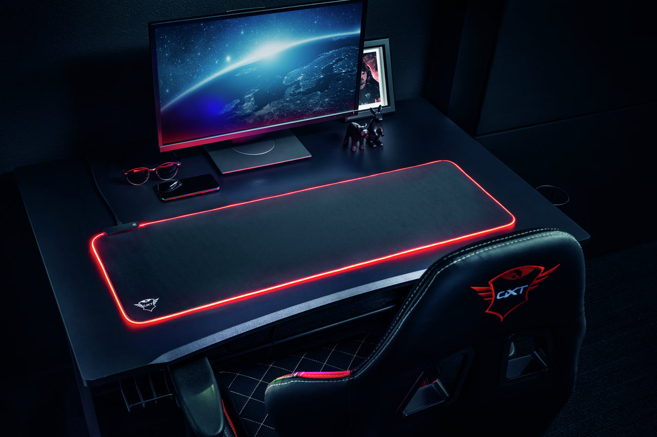 Trust GXT 764 Glide-Flex RGB Mouse Pad XXL