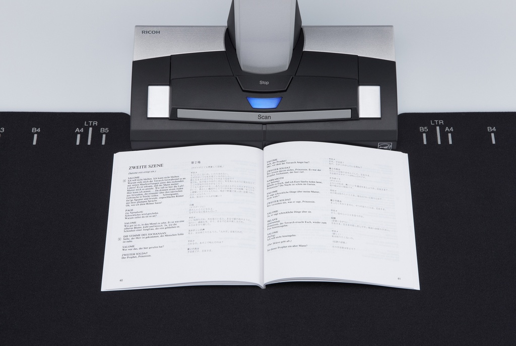 Scansnap SV600 document scanner
