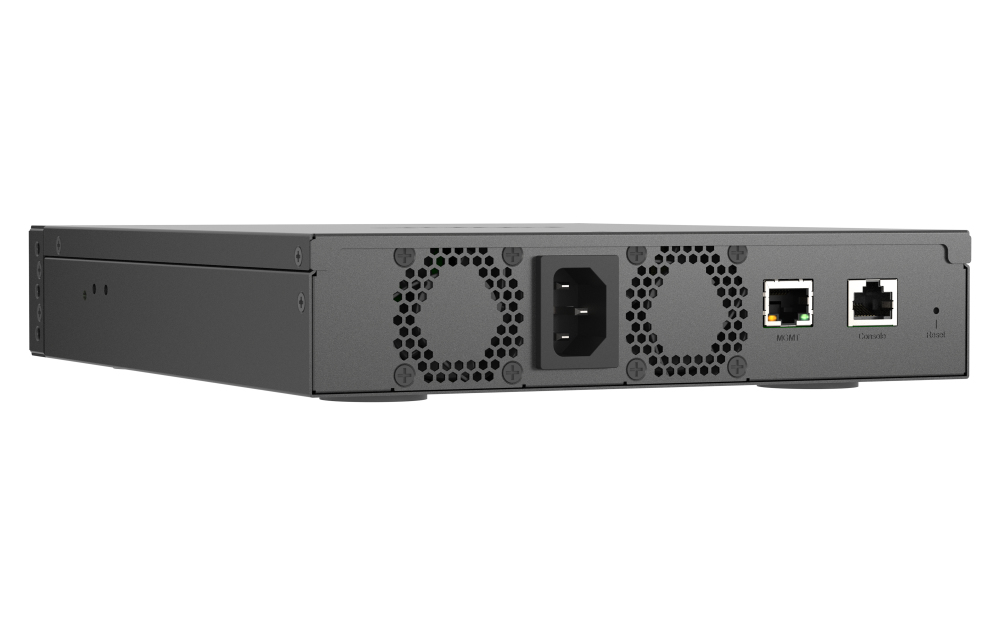 4x100GbE 8x25GbE managed half-rackmount
